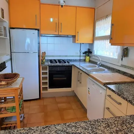 Amplio En Con Vista Al Mar, Terraza, Aparcamiento Y Animales Permitidos - Es-170-6 * Llanca