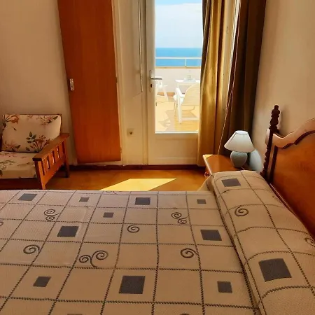 Amplio En Con Vista Al Mar, Terraza, Aparcamiento Y Animales Permitidos - Es-170-6 Apartment *